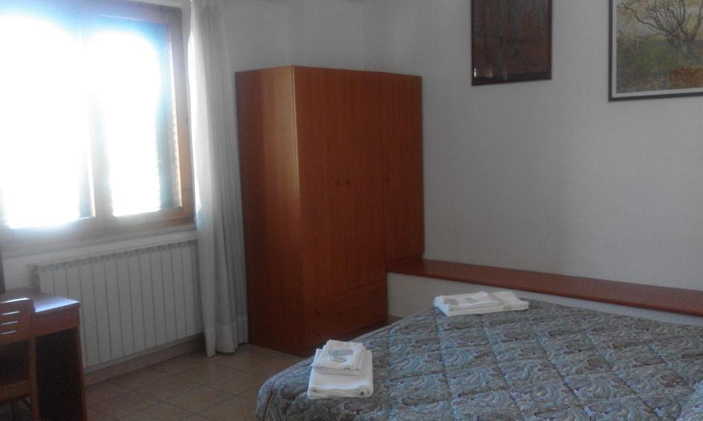 Osteria Dei Locandieri Абадиа Сан Салваторе Екстериор снимка